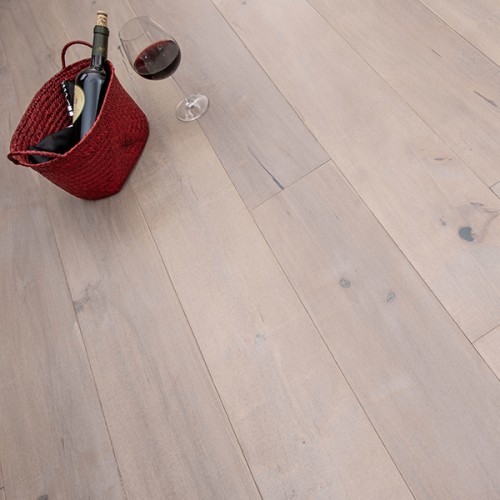 Smooth Champagne Maple Flooring - 7.5"