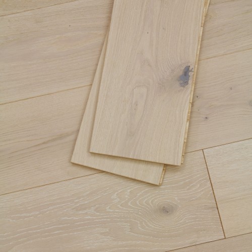 Wire Brushed Corsica White Oak Flooring - 7.5"
