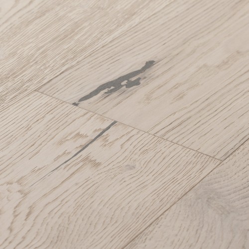 Wire Brushed White Sand White Oak Flooring - 7.5"